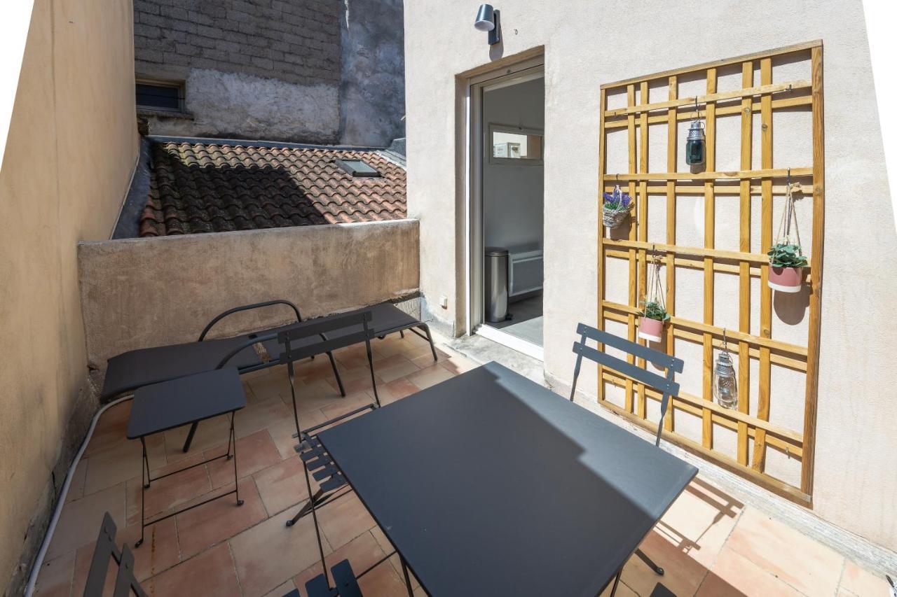 Appartement Terrasse Climatise Calme En Centre-Ville L'Isle-sur-la-Sorgue Exterior photo