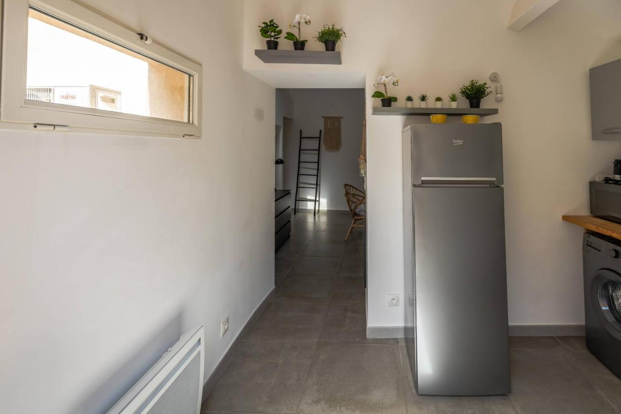 Appartement Terrasse Climatise Calme En Centre-Ville L'Isle-sur-la-Sorgue Exterior photo